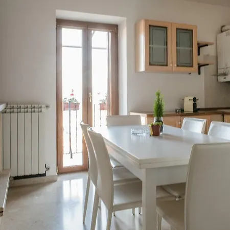 Lavistadeisogni Muranuove Apartment *