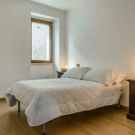 Lavistadeisogni Muranuove Apartment